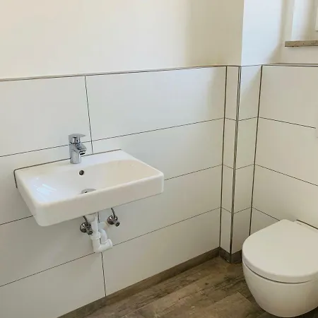 Nice, Quiet Room, West Up To 4 Persons *